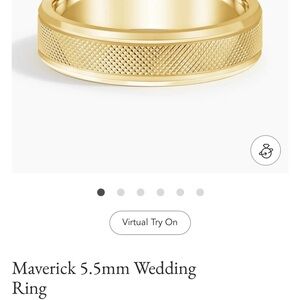 Size 8 men’s wedding band 18k yellow gold in excellent condition.